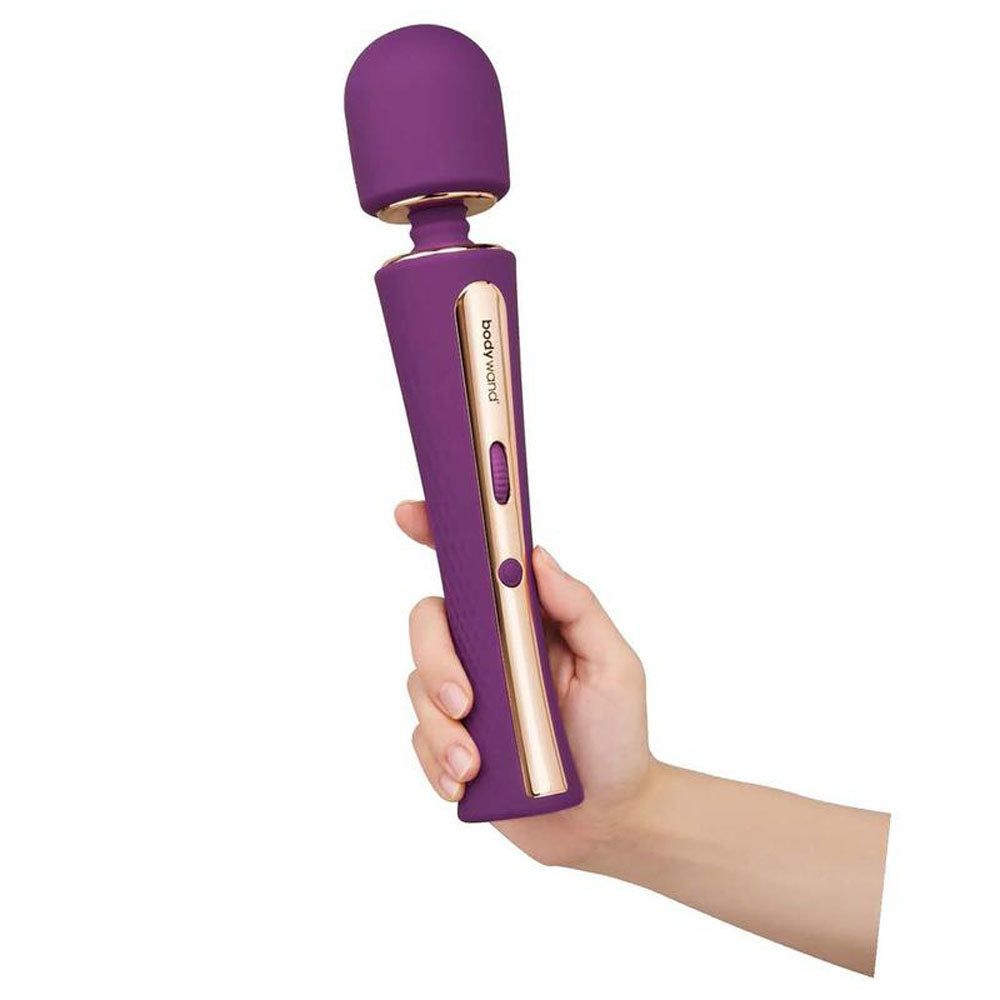Bodywand Luxe Couture Wand - Purple 28.2 cm USB Rechargeable Massage Wand